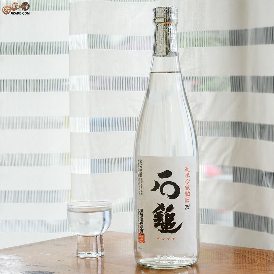 ◎石鎚 純米吟醸 粕取り焼酎 25度 | 日本酒専門店 佐野屋 JIZAKE.COM