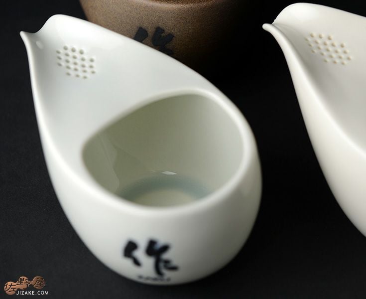 作 萬古焼酒器 「ひとしずく」 水色 | 日本酒専門店 佐野屋 JIZAKE.COM