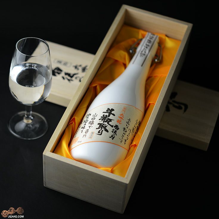 【箱入】雨後の月　大吟醸斗瓶取り
