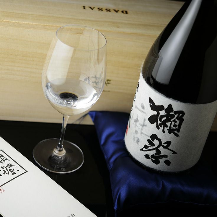 獺祭(だっさい)　磨きその先へ　マグナムボトル　(ご注文後、2週間ほどお待ちいただく場合がございます。)　2300ml