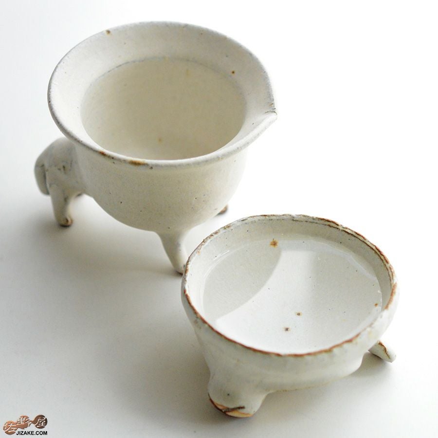箱入】器のしごと 片口・盃セット クマ | 日本酒専門店 佐野屋 JIZAKE.COM