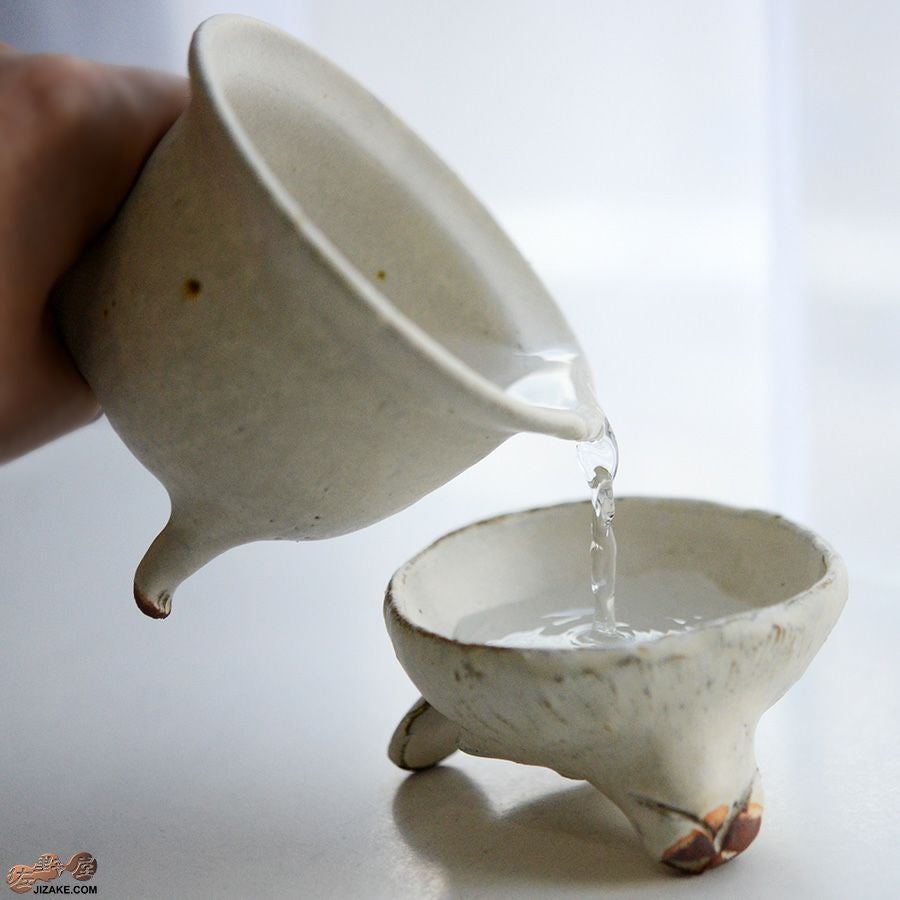 箱入】器のしごと 片口・盃セット シロクマ | 日本酒専門店 佐野屋