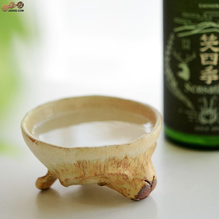 村上直子・白井隆仁　器のしごと　ヒグマ sake cup