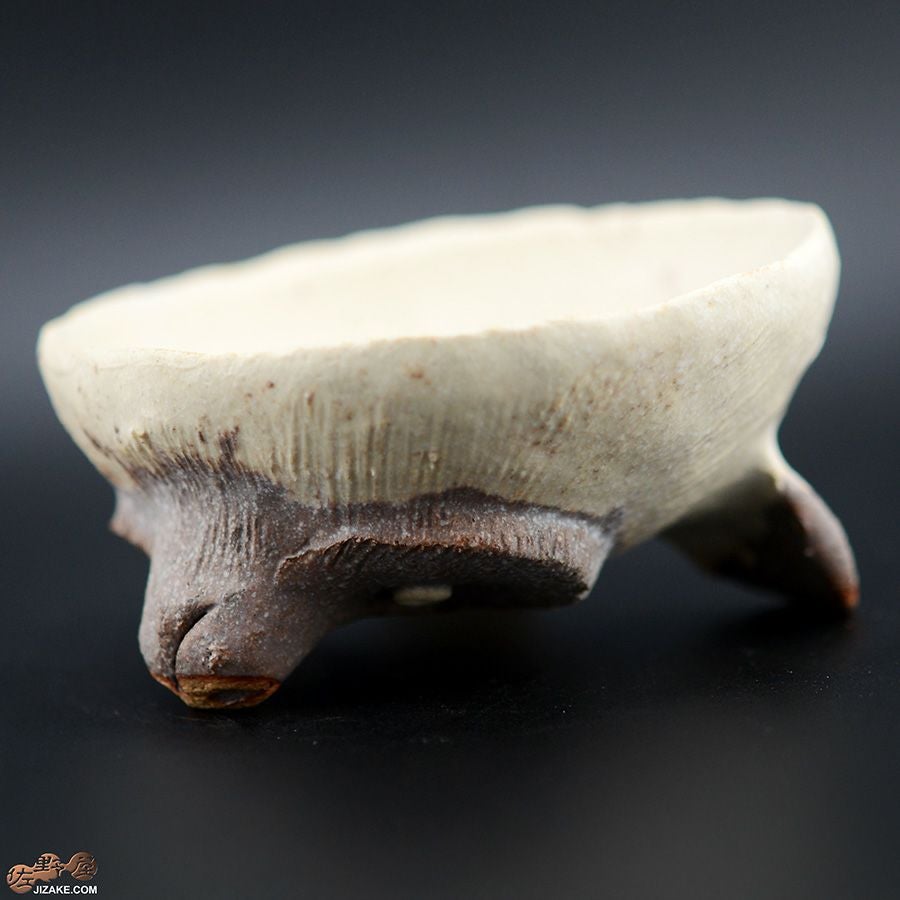 村上直子・白井隆仁　器のしごと　エゾタヌキ　sake cup