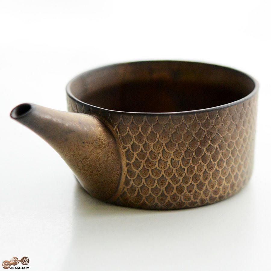 谷口純一作　片口 鱗