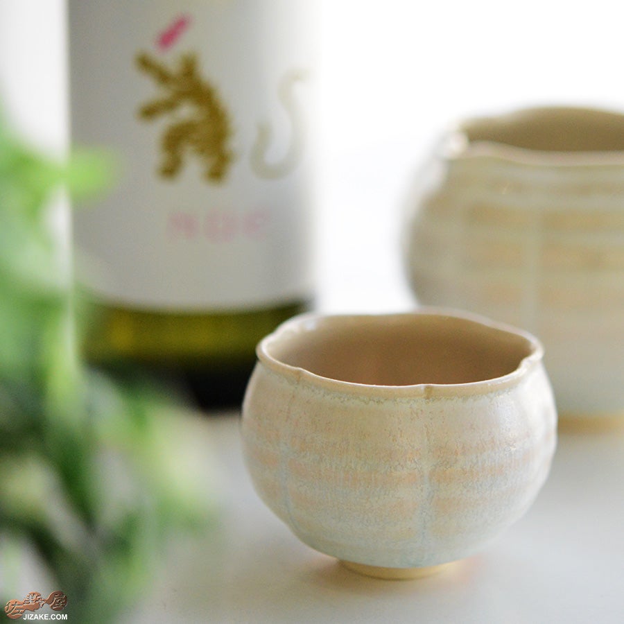 石戸 生 彩雲輪花　ぐい呑み