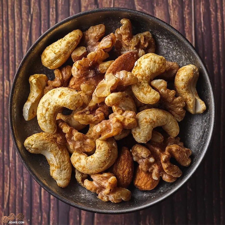 ベジタス　プレミアムナッツ　ジャパネスク　エゴマ醤油